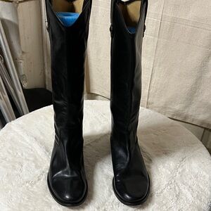 Frye Elegant Black Leather Women's Boots